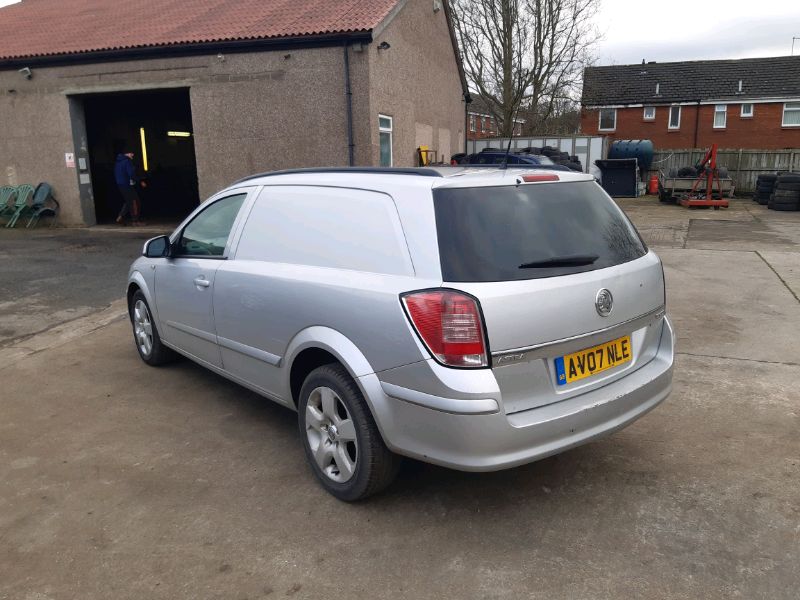 2007 Vauxhall Astra Van 1.9 image 4