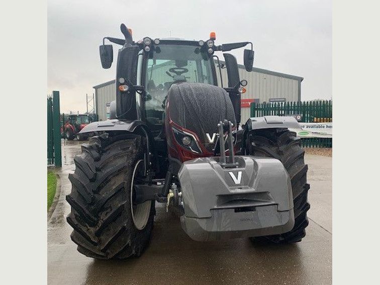 2019 Valtra T234D SmartTouch Tractor image 1