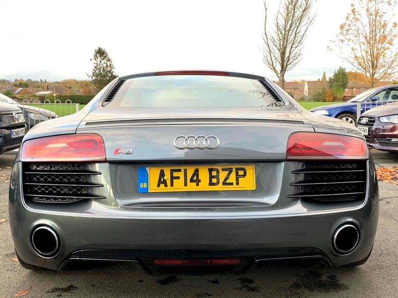 2014 Audi R8 V8 Quattro image 4