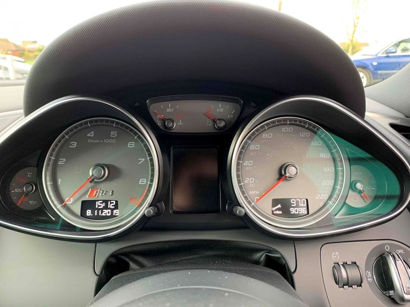 2014 Audi R8 V8 Quattro image 8