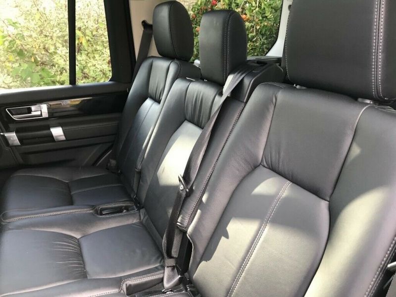 2012 Land Rover Discovery 4 3.0 SD V6 HSE 5dr image 6