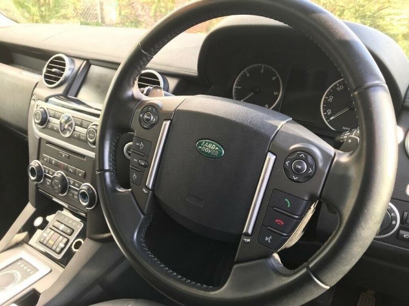2012 Land Rover Discovery 4 3.0 SD V6 HSE 5dr image 8