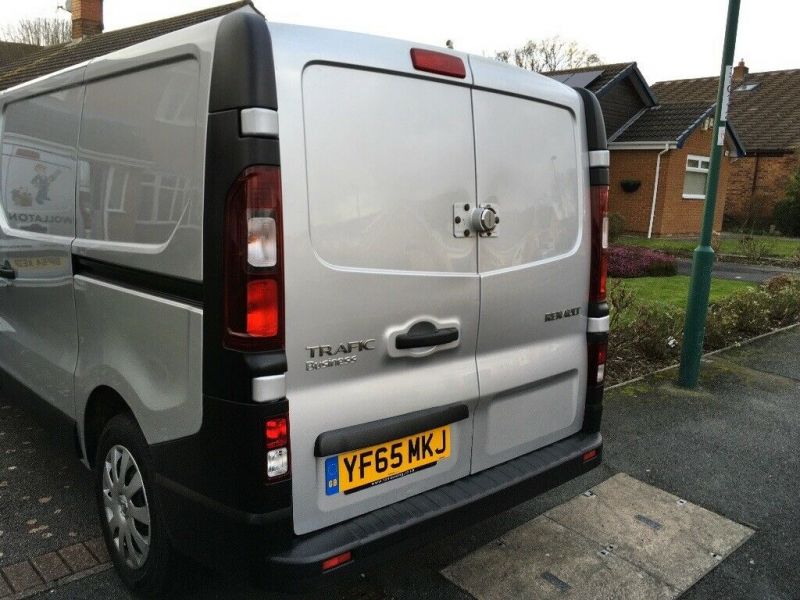 2015 Renault Trafic SL27 Business DCI Van 1.6 image 3