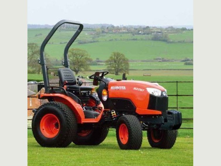 2018 Kubota B2311 HST image 1