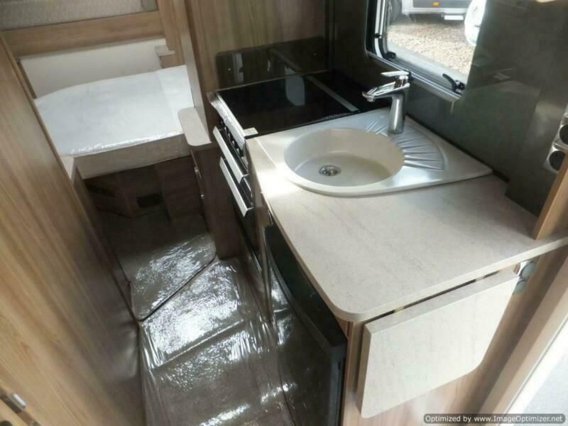 2018 Bessacarr 494 4 Berth Motorhome image 9