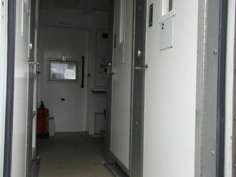 2011 Mercedes-Benz Sprinter image 15