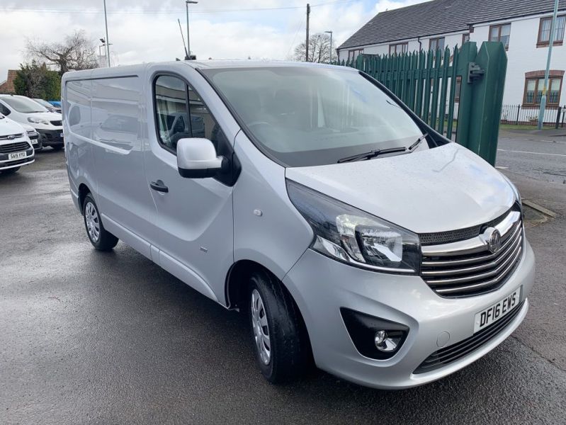 2016 Vauxhall Vivaro 1.6 Cdti 2700 Biturbo Ecoflex Sportive 5dr image 9