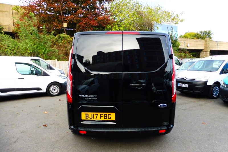 2017 Ford Transit Custom 310 Limited 6 Seat Combi 2.0 Tdci image 5