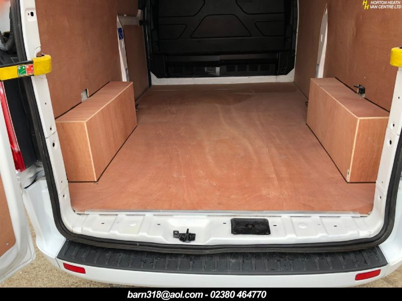 2016 Ford Transit Custom Panel Van 2.0 Tdci Euro6 130 340 Lwb image 6