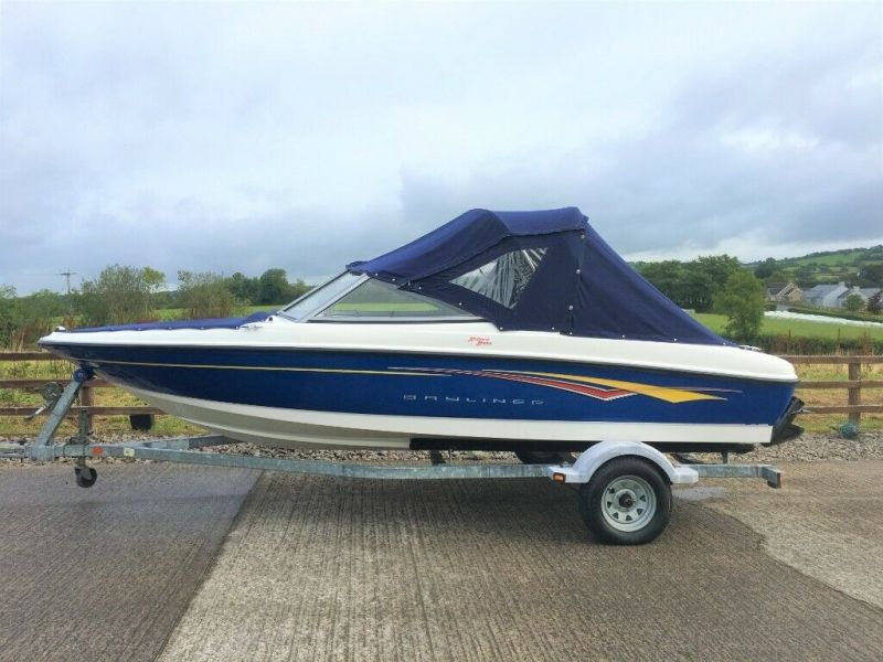 2008 Bayliner 175 Sports Boat image 1