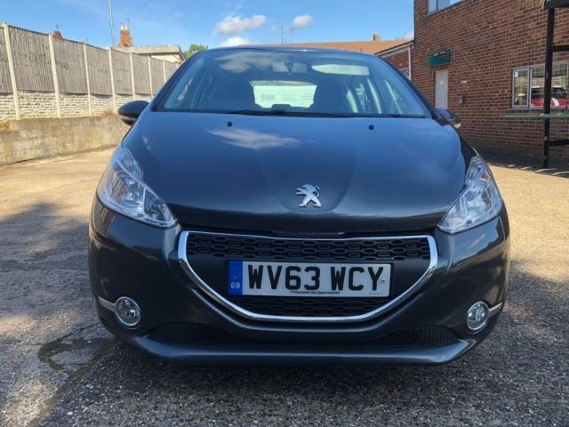 2013 Peugeot 208 Active 5dr image 7