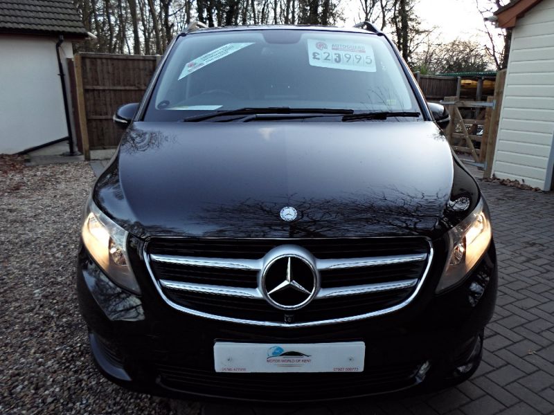 2015 Mercedes V Class V220 SE image 2