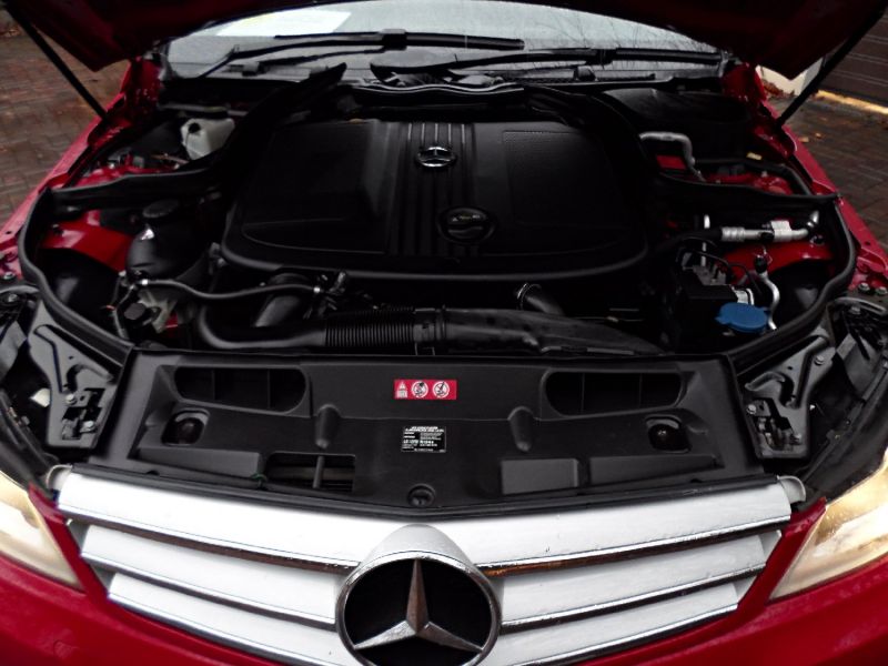 2013 Mercedes C Class C250 CDi image 11