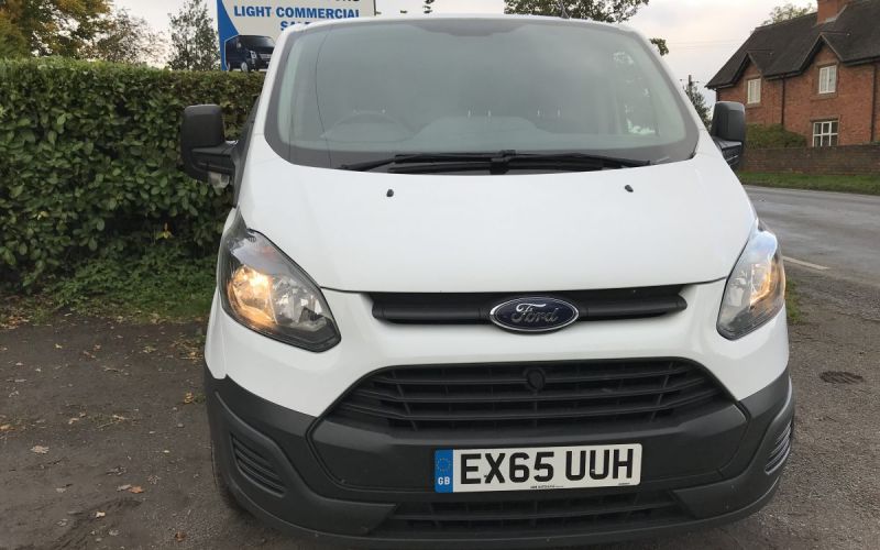 2015 Ford Transit Custom 270 Eco-Tech L1H1 125Ps image 2