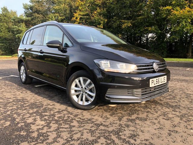 2016 Volkswagen Touran 1.6 Se Tdi Dsg 5dr image 1