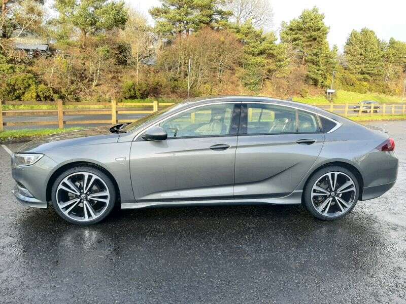 2019 Vauxhall Insignia VX Line 1.5 image 1