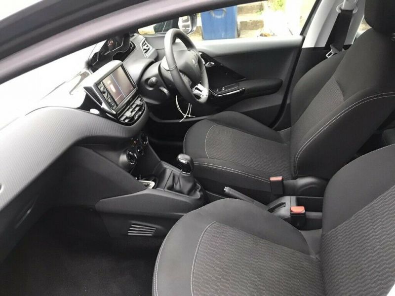 2019 Peugeot 208 1.5 Blue HDI Active image 8