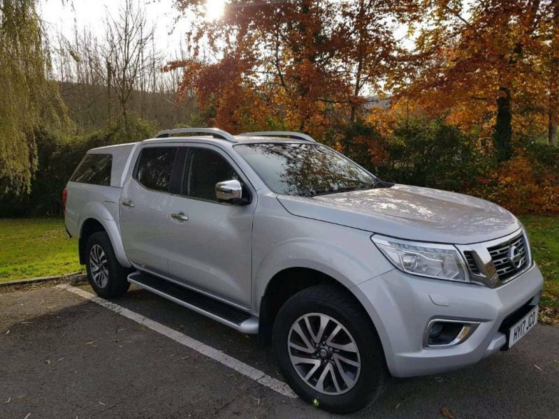 2017 Nissan Navara Tekna image 1
