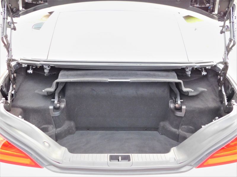 2013 Mercedes-Benz SL Class 3.5 SL350 image 9