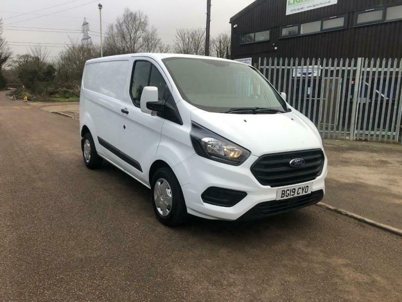 2019 Ford Transit Custom image 1