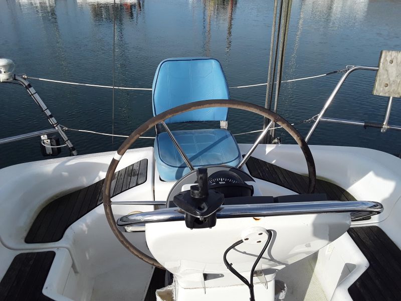 2002 Bavaria 34 Cruiser image 14