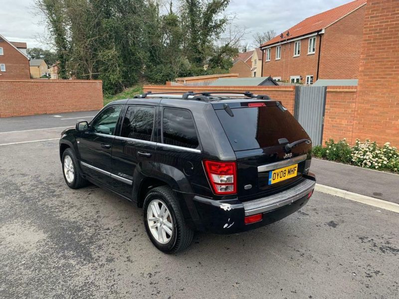 2008 Jeep Cherokee Overland image 5