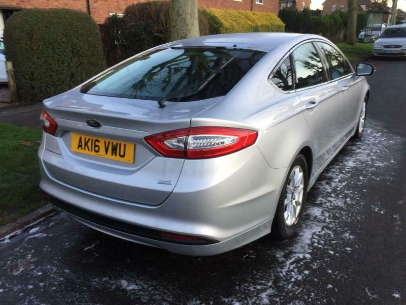 2019 Ford Mondeo image 1