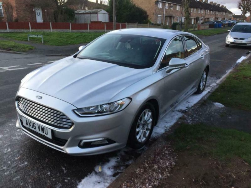 2019 Ford Mondeo image 3
