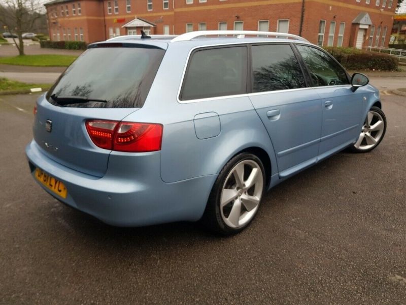 2012 SEAT Exeo ST Sport image 2