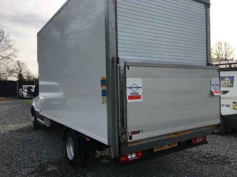 Ford Transit Luton With Tail Lift image 3