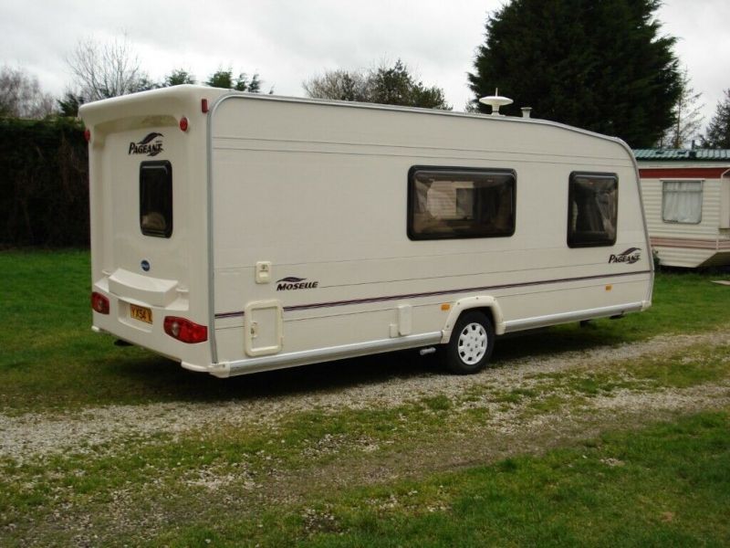 Bailey Pageant Mossele image 1