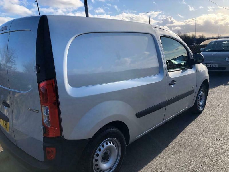 2017 Mercedes-Benz Citan 111 LWB 1.5CDi image 3