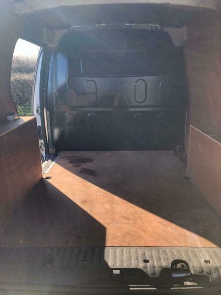 2017 Mercedes-Benz Citan 111 LWB 1.5CDi image 9