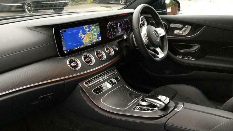 2019 Mercedes-Benz E220d AMG Line 9G image 5