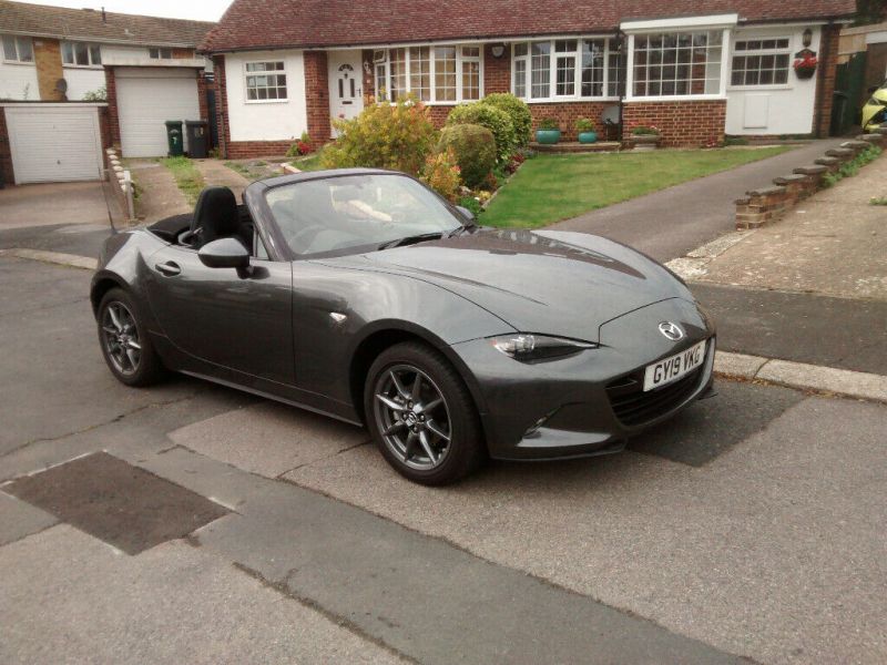 2019 Mazda MX5 1.5 132 SE+ image 1