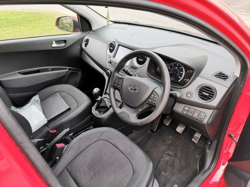 2019 Hyundai I10 image 10