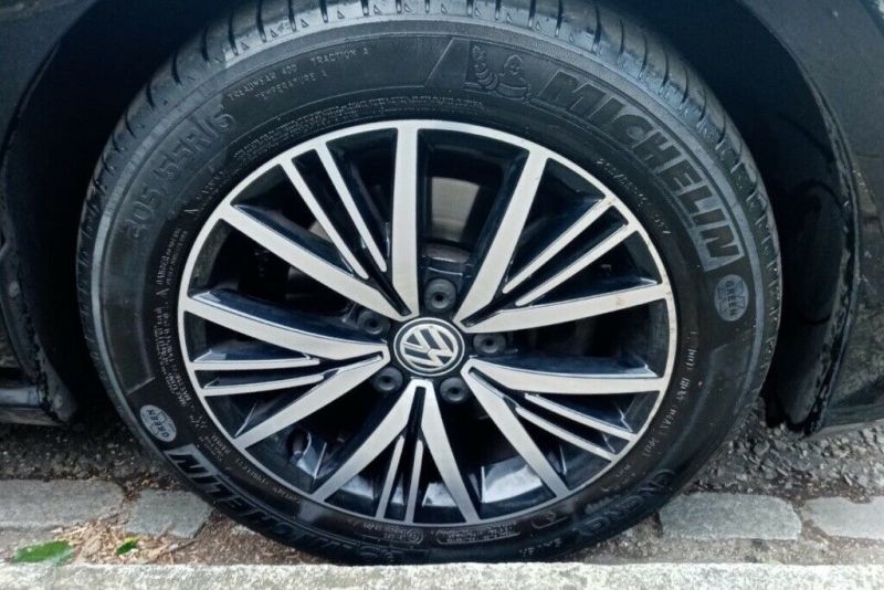 2017 VW Golf TSI DSG 1.4 image 12