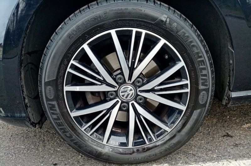 2017 VW Golf TSI DSG 1.4 image 13