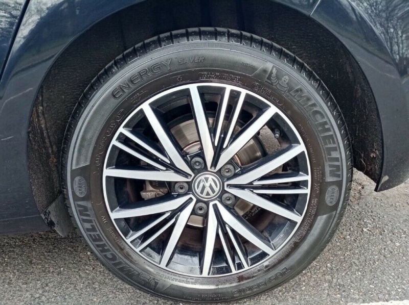 2017 VW Golf TSI DSG 1.4 image 14