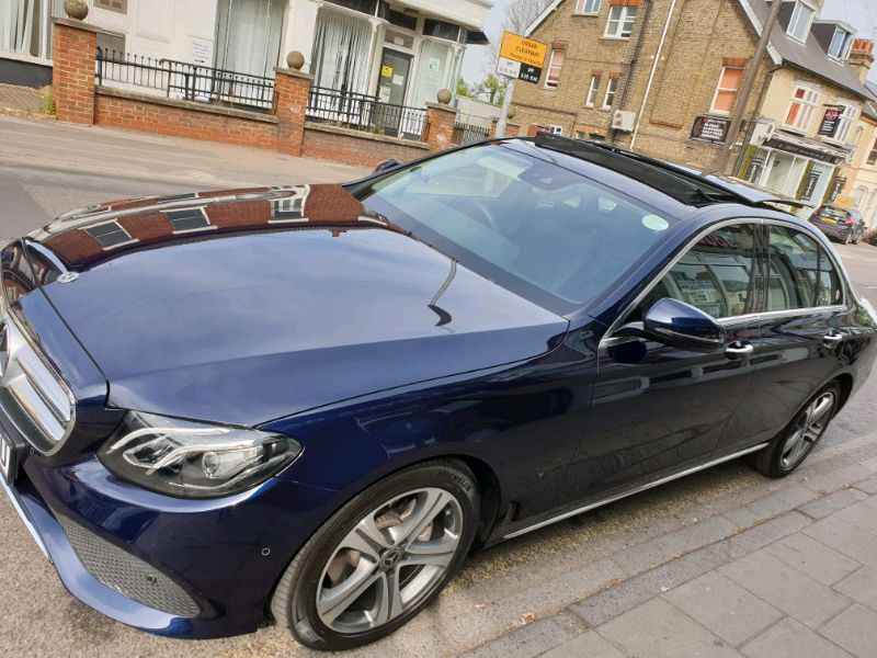 Mercedes Benz E 220 d Premium image 1