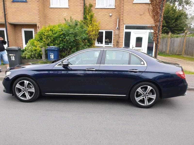 Mercedes Benz E 220 d Premium image 3