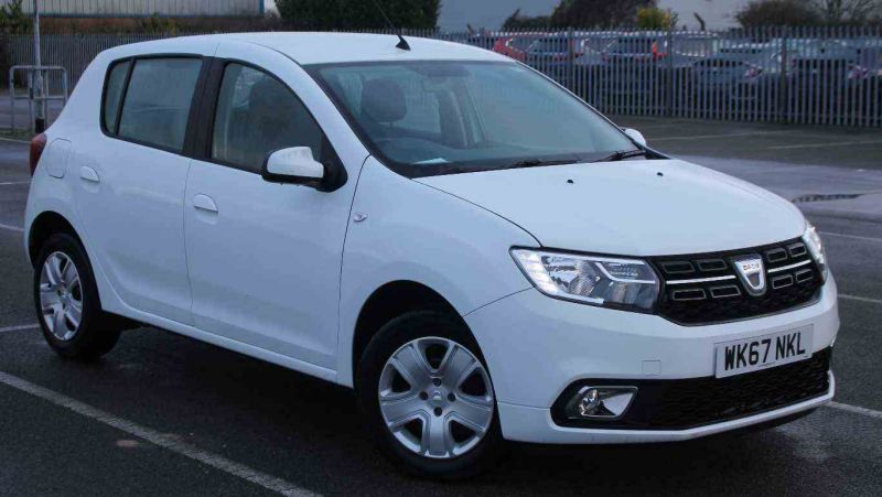 2017 Dacia Sandero 0.9 TCe Laureate 5dr image 1