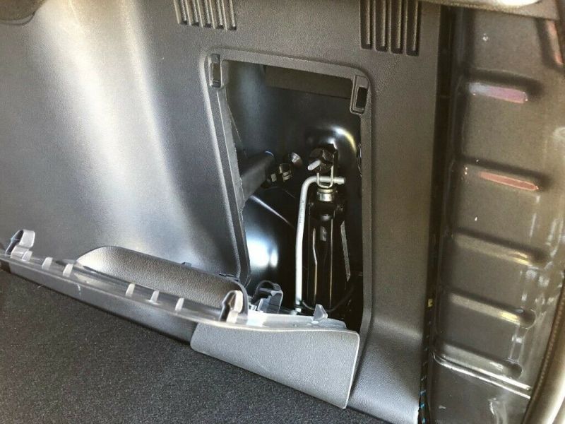 2017 Dacia Duster Laureate DCi 1.5 5dr image 13