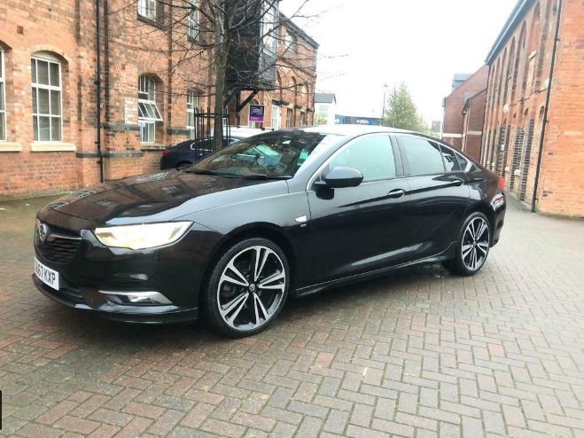 2017 Vauxhall Insignia Sri image 2