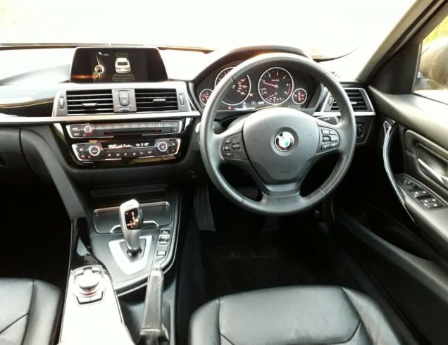 2017 BMW 320d 2.0 4dr image 8