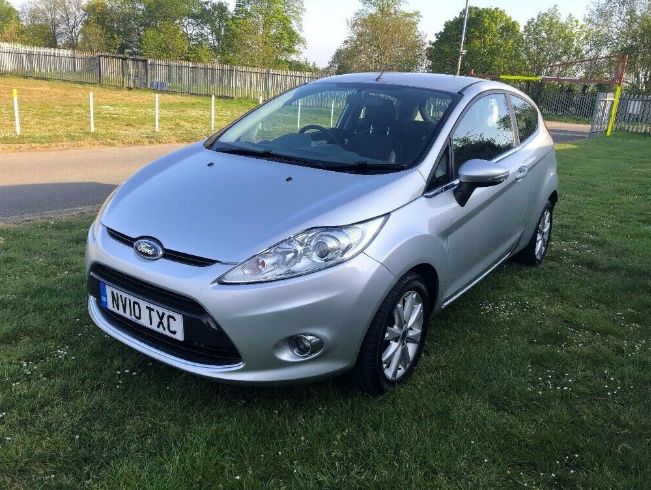 2010 Ford Focus 1.25 Zetec image 1