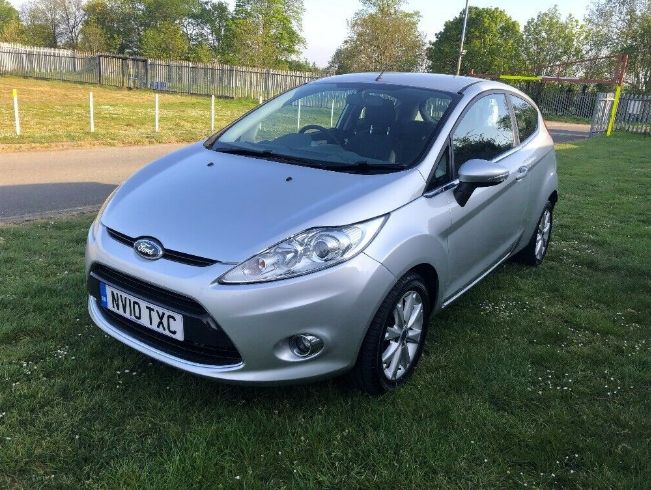 2010 Ford Focus 1.25 Zetec image 1