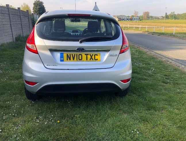 2010 Ford Focus 1.25 Zetec image 5