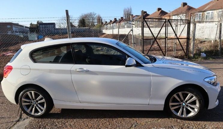 2018 BMW 1 Series 1.5 118i Sport Sports Hatch 3dr image 4