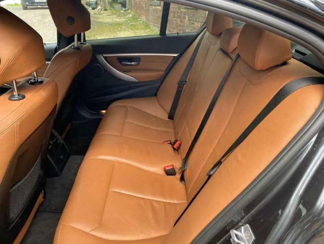 2017 BMW 330E M-Sport Auto Plug-In Hybrid image 9